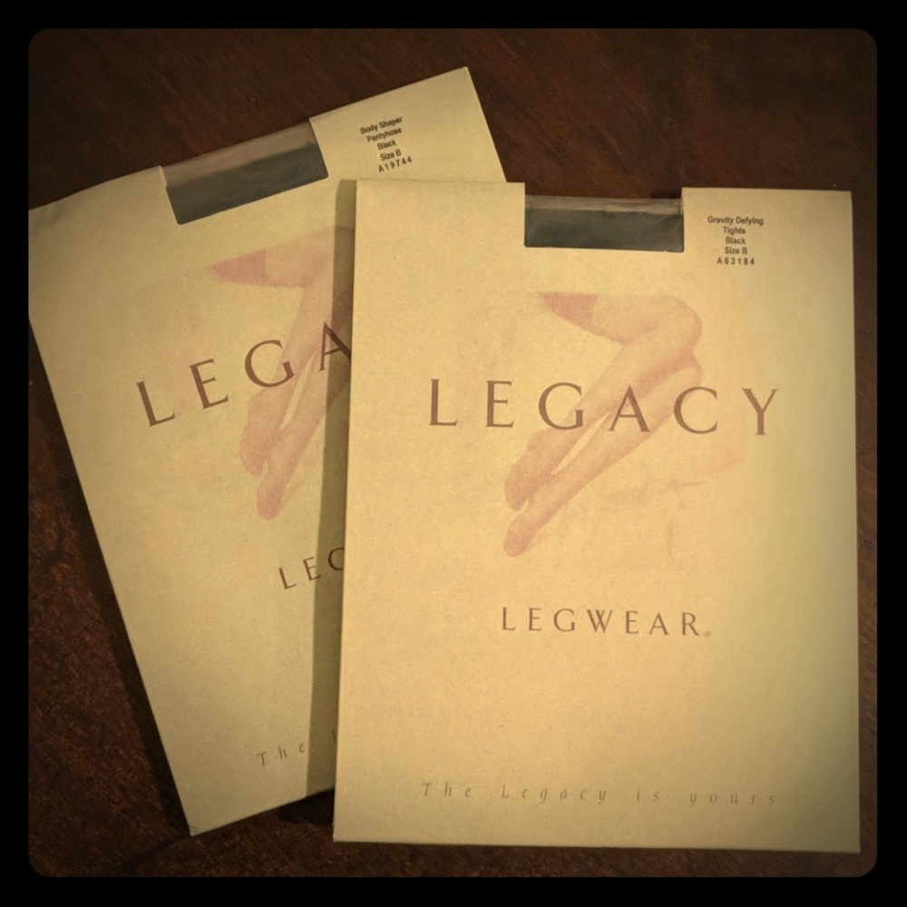 Legacy set size B black legwear NWT